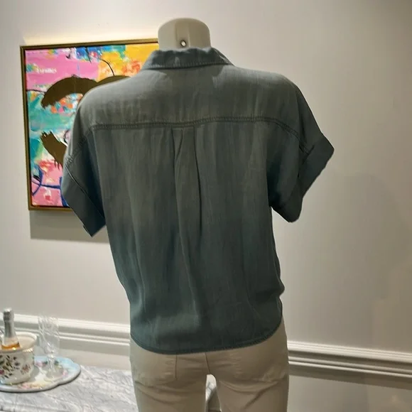 Cloth & Stone faded denim shirt - Picture 5 of 7